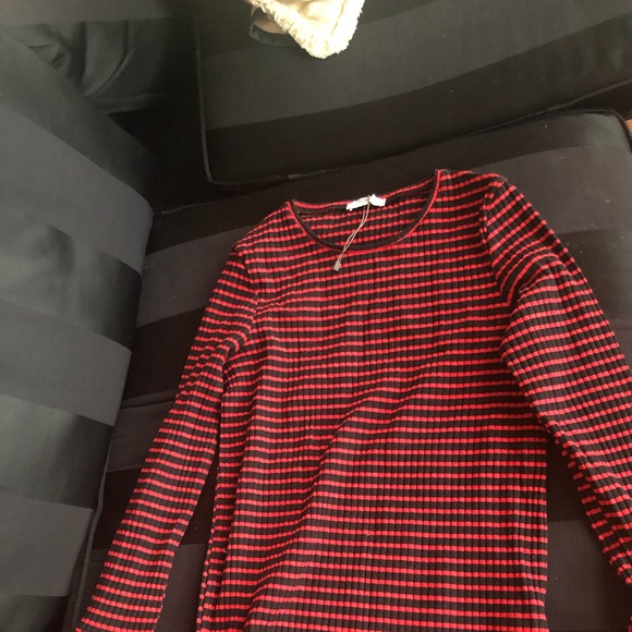 Zara bell long sleeves - Picture 4 of 4